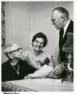 Image description is not available for PHO-4-W689-819